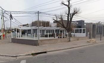 Tres policías salvaron la vida de una mujer de 94 años en un restaurante bahiense