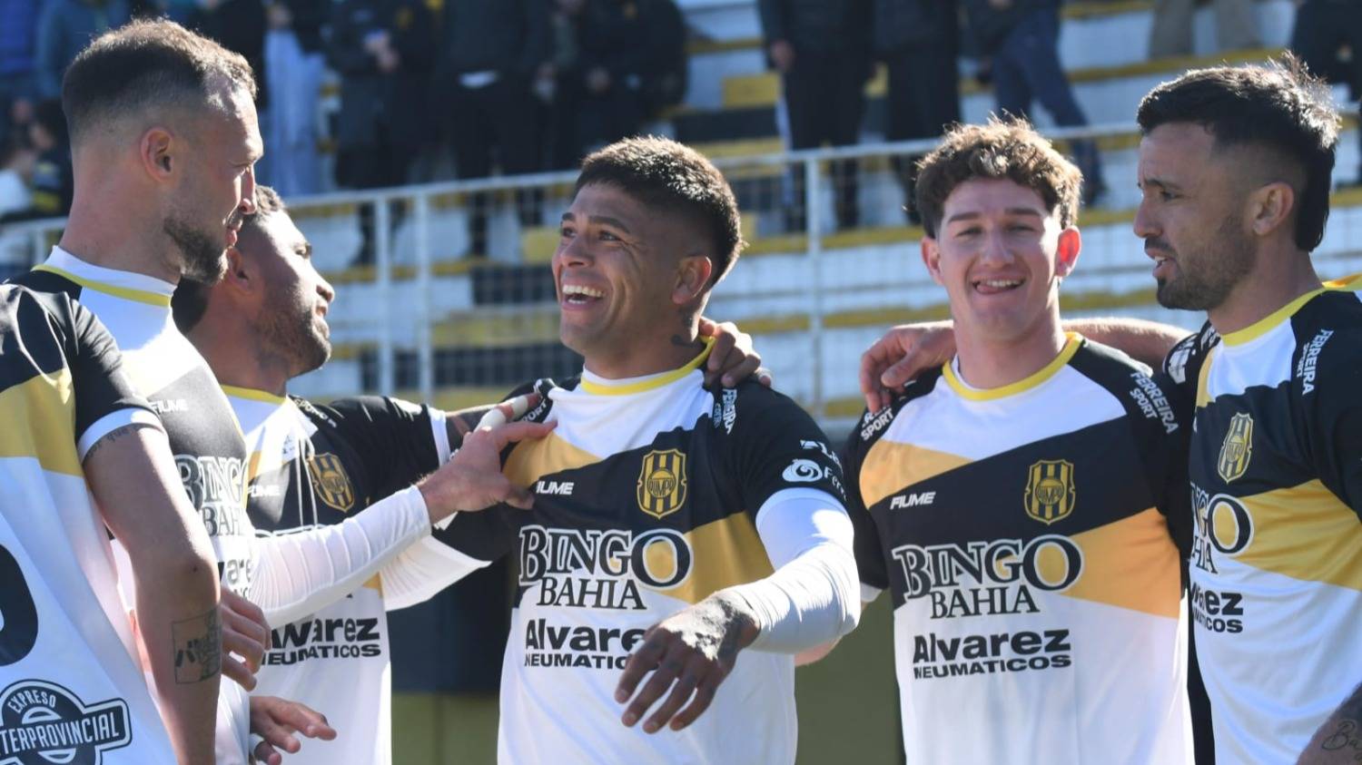 Confirmaciones y datos: Olimpo arranca los cruces ante Gimnasia de Chivilcoy