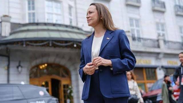 María Corina Machado se ve impedida de regresar a Venezuela