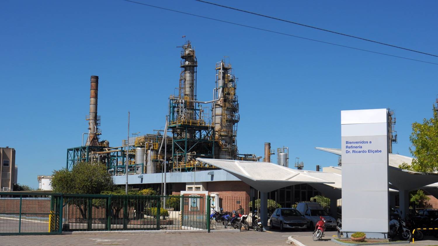 La Refinería Bahía Blanca realizará este jueves una parada programada por tareas de mantenimiento