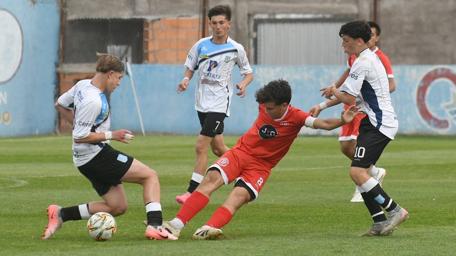 Cuartos de final: el Sub 15 de la Liga el Sur igualó ante Trenque Lauquen