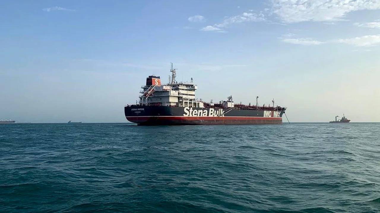 El precio del petróleo sigue por encima de los US$100 y presiona sobre los precios locales