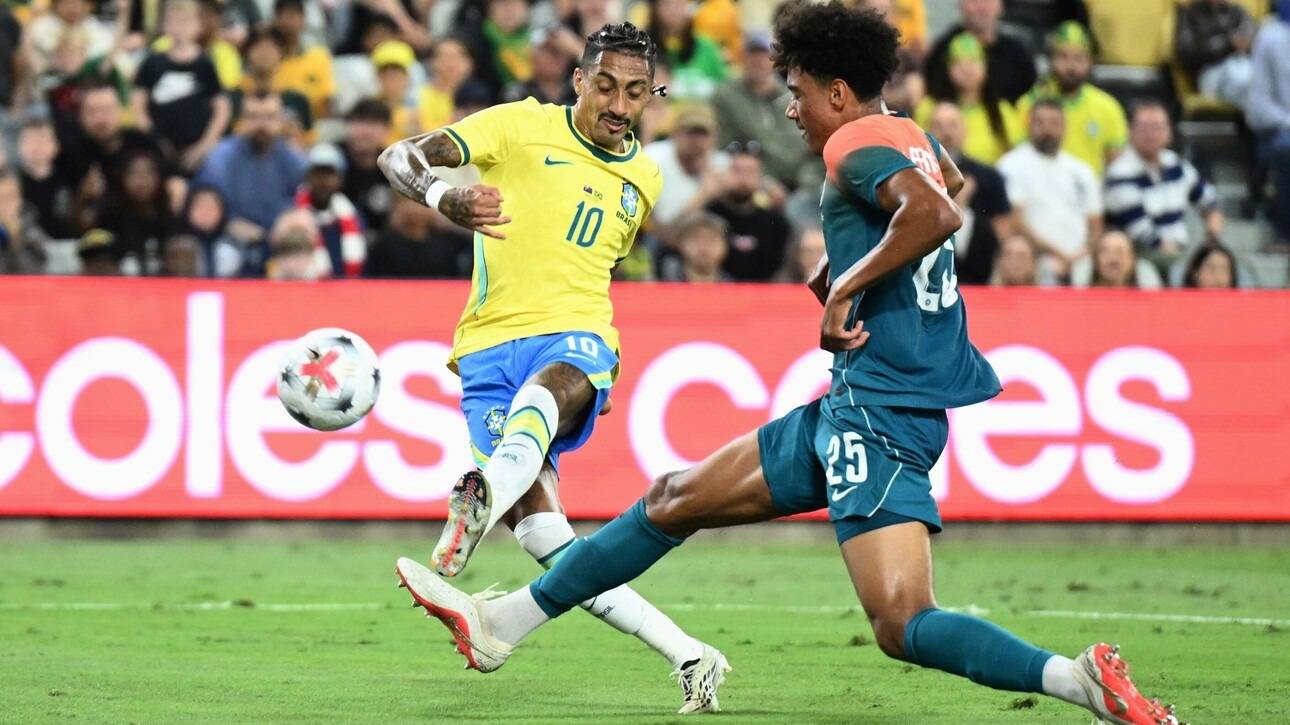 Un gol agónico salvó a Brasil del papelón: 1 a 1 ante Australia