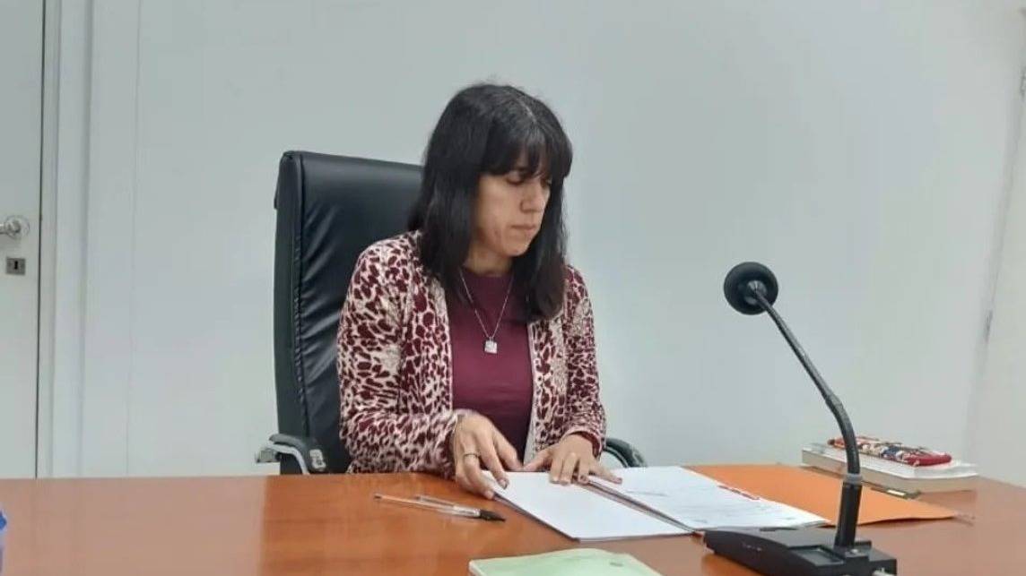 Insólito: un imputado por homicidio pidió permiso para ir al cumpleaños de 15 de su hija