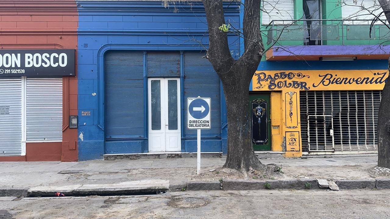Detuvieron a tres jóvenes por robar en un local partidario