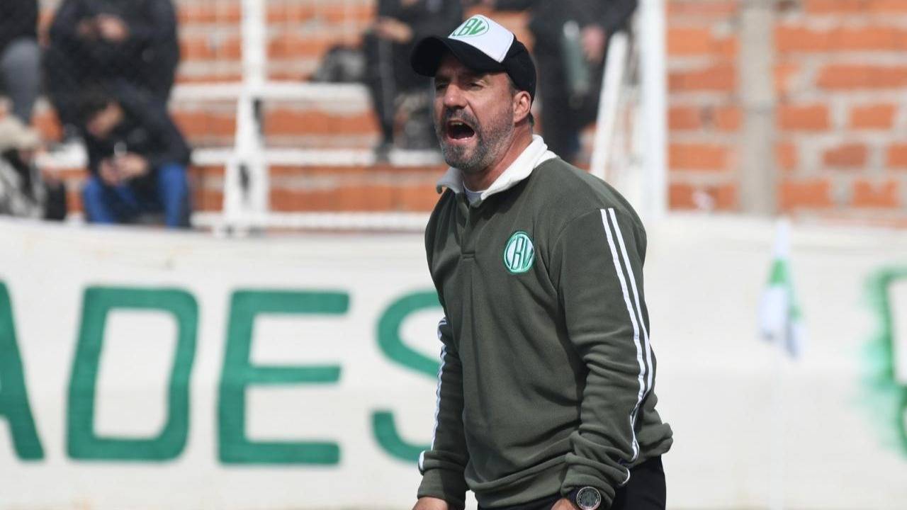 Torneo Clausura: Bella Vista venció a Liniers en la "A" y Rosario trepó a la cima en la "B"