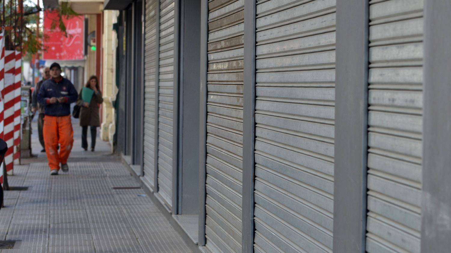 Día del Empleado de Comercio: cómo funcionarán los negocios este lunes