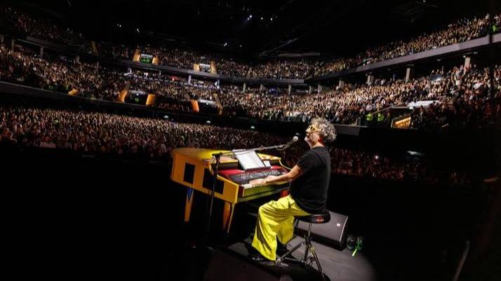 Tras una espera de 11 años, Fito Páez regresa a Bahía Blanca con su tour "Sale el Sol"