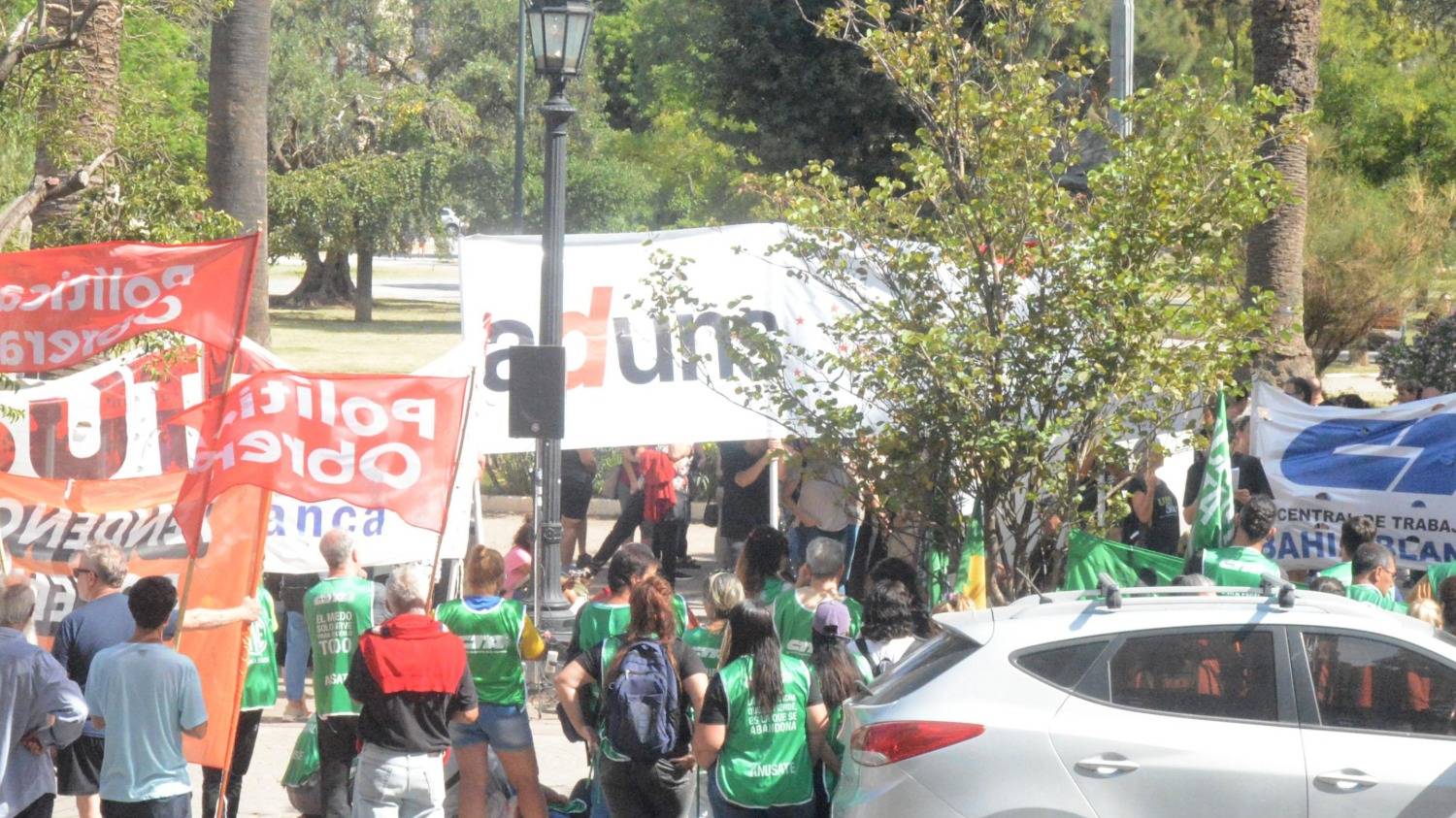 Los docentes universitarios encabezan un paro de 72 horas y profundizan su reclamo al Gobierno