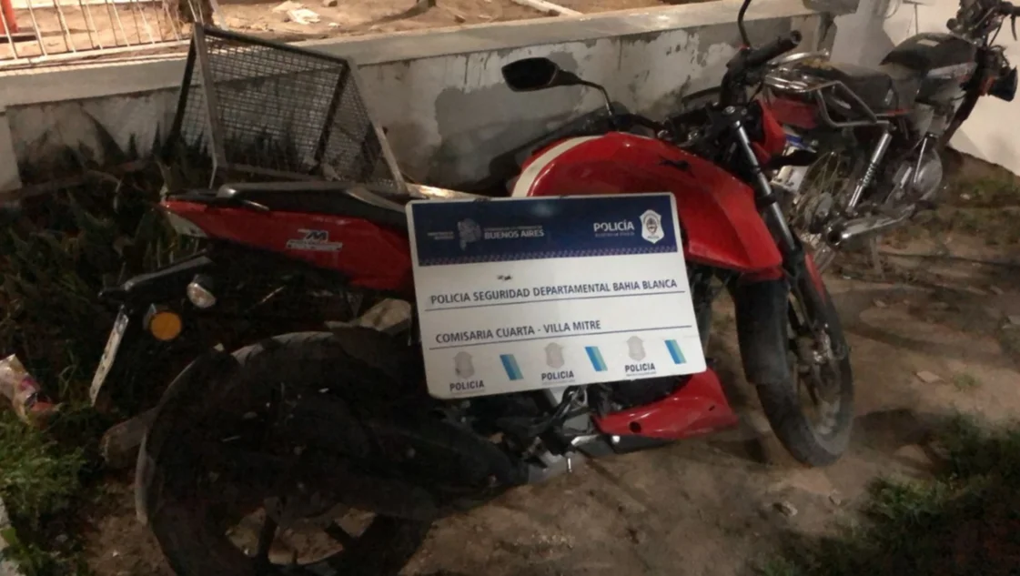 Le robaron la moto a un hombre que había ido al hospital