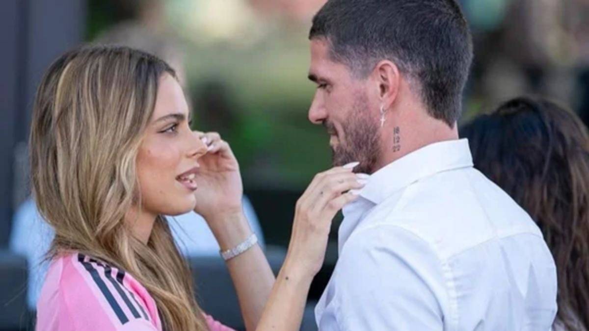 Ya no se ocultan más: Tini Stoessel y Rodrigo de Paul expresaron su amor en redes sociales