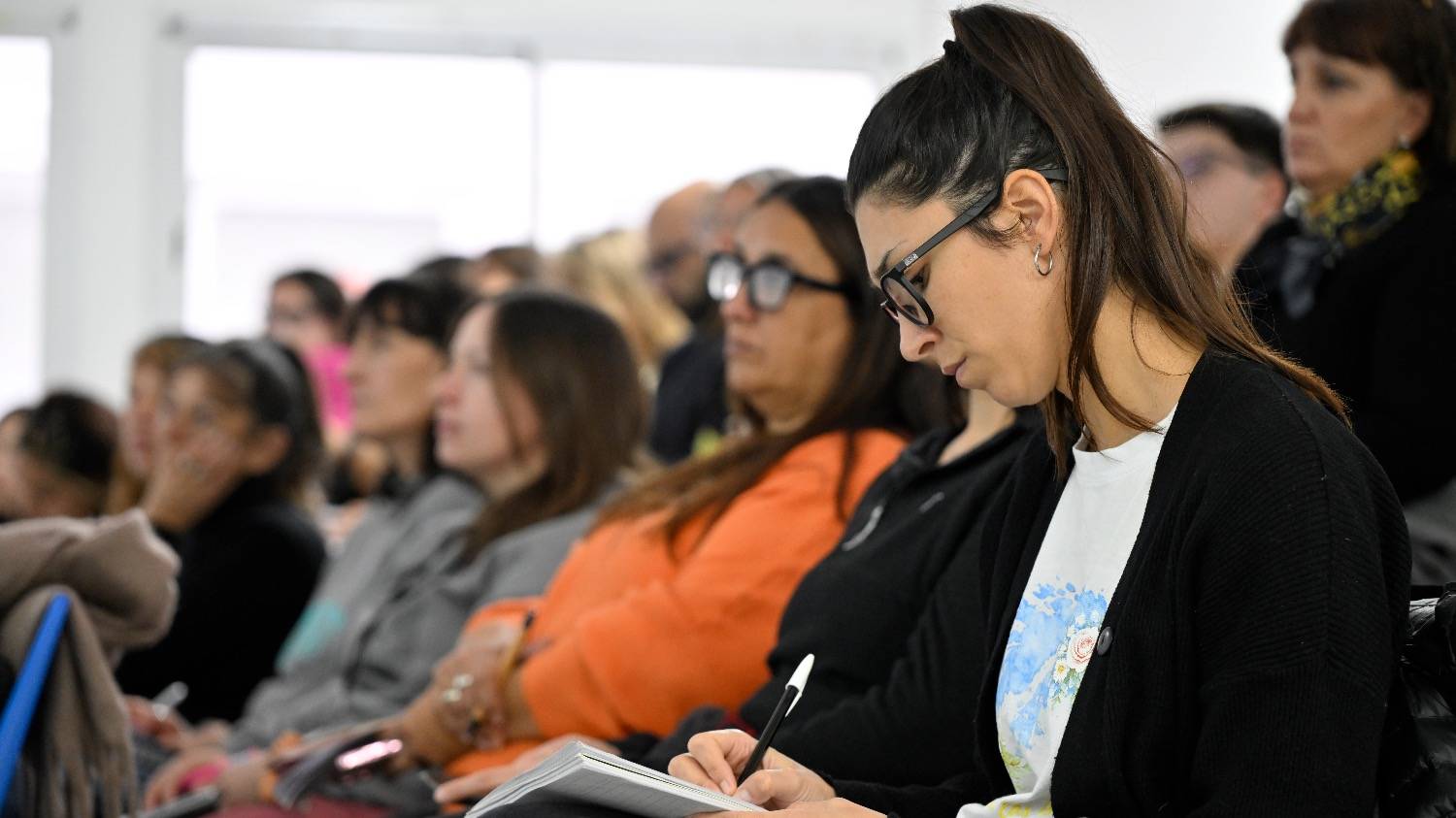 Bahía Hub lanza su último ciclo de cursos para adultos del año