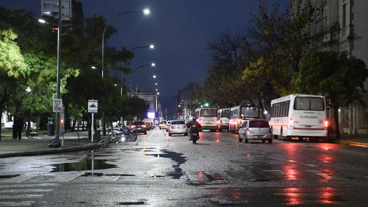 Bahía Blanca, bajo alerta amarilla por tormentas desde esta tarde