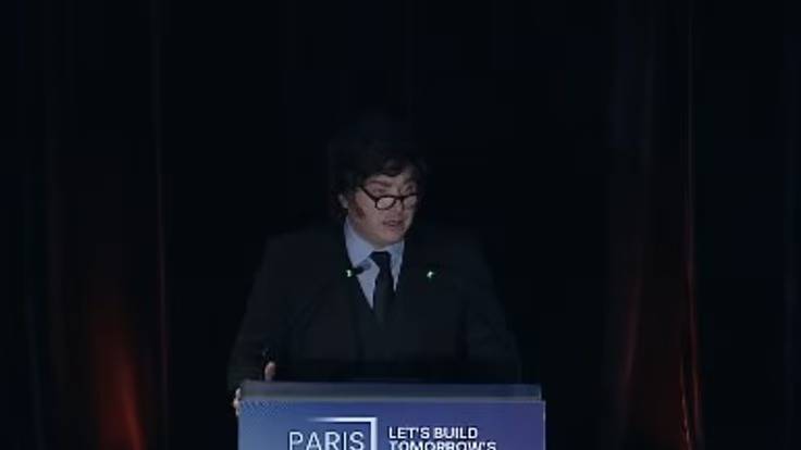 Milei, en Francia: equilibrio fiscal, elogios a Caputo y apuntó a los “gerentes de la pobreza”