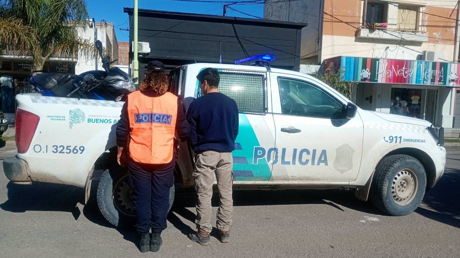 Detuvieron a una persona que circulaba con una moto robada