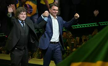 Milei a Bolsonaro: “Felicitaciones querido amigo por esta histórica elección ante el comunista de Lula"