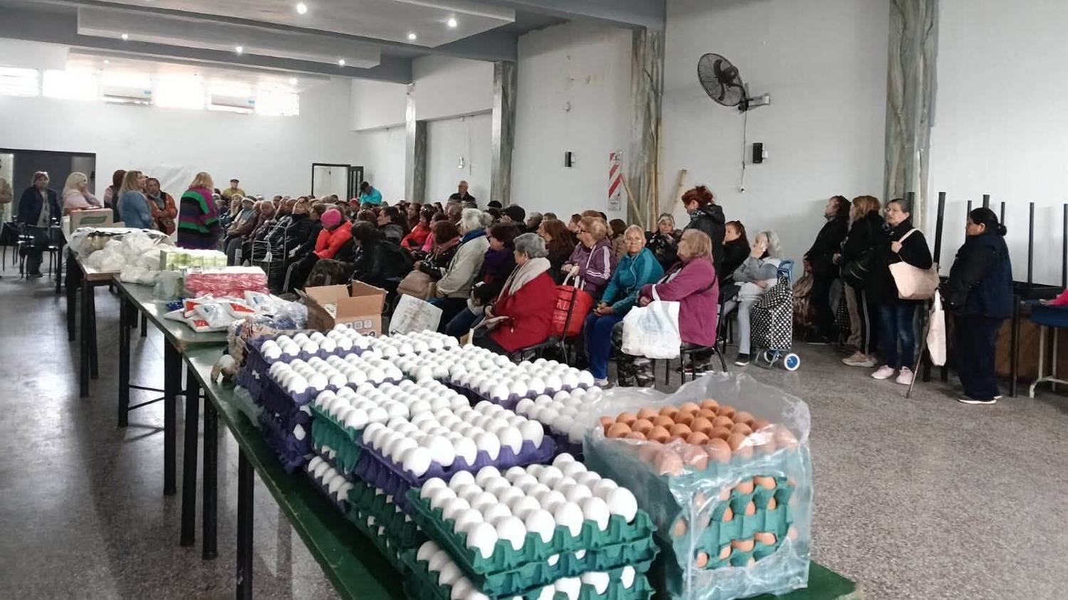 Mendoza: "La situación es crítica. Ya entregamos 256 bolsones a los jubilados"
