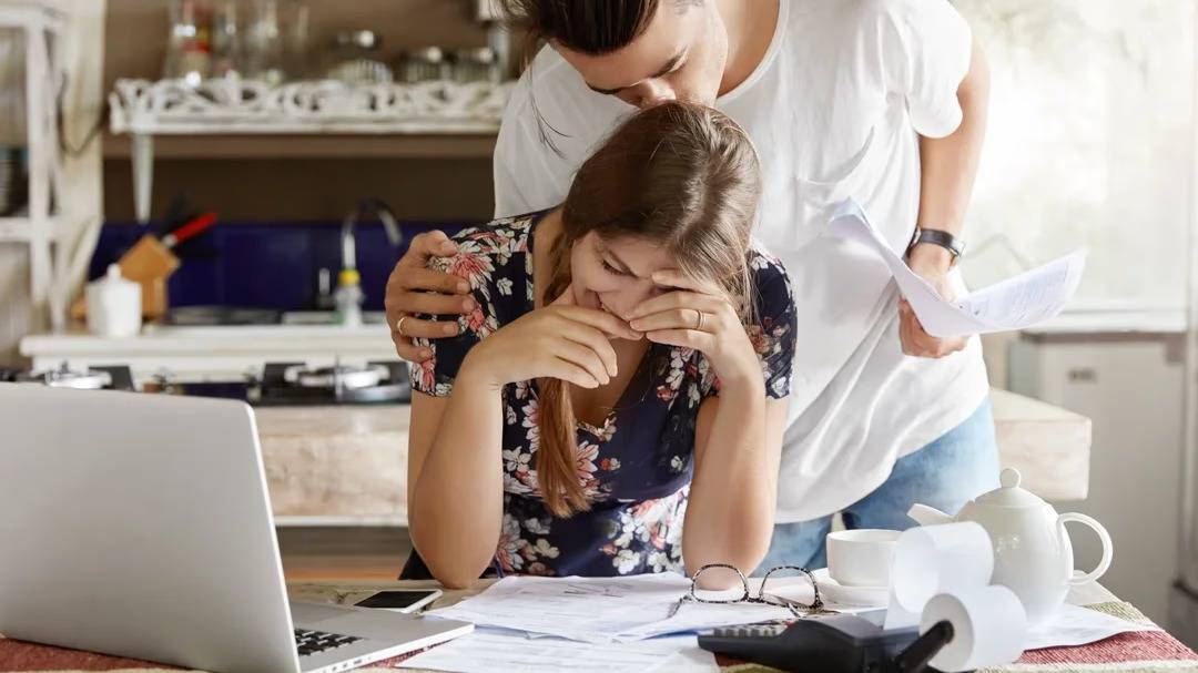Familias endeudadas: crecen las refinanciaciones, pero muchos clientes vuelven a incumplir