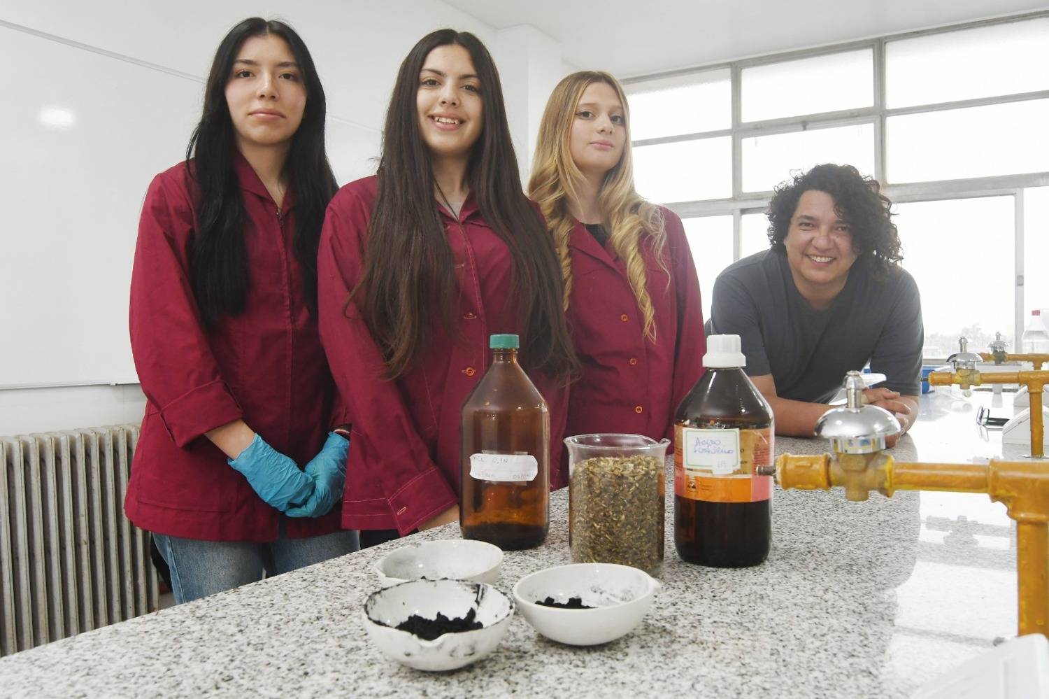 Proyecto escolar: de la yerba mate al rescate de la ría