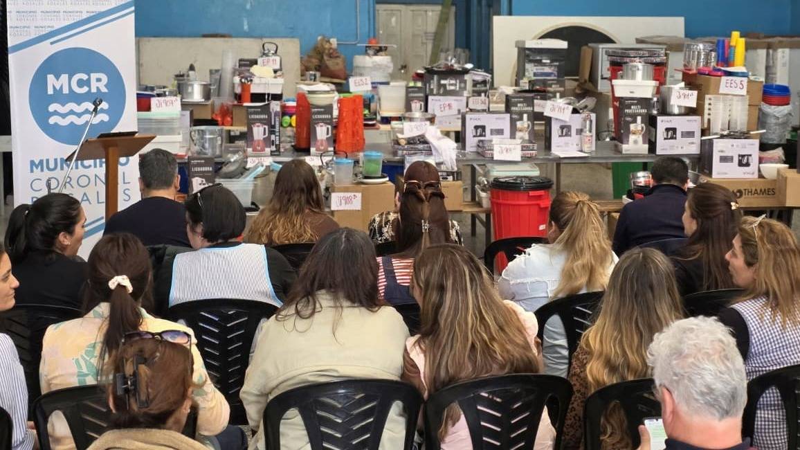Entregaron equipamiento a 34 instituciones educativas con servicio alimentario