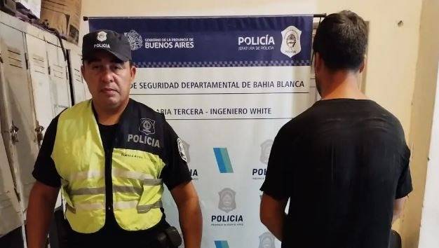 Condenan a prisión condicional a un hombre que apuñaló a un vecino en Punta Blanca