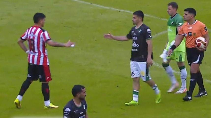 Villa Mitre se trajo un empate valioso de su incursión por General Pico