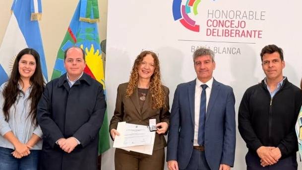Reconocimiento en el HCD: "Este es un premio que reivindica a los docentes"