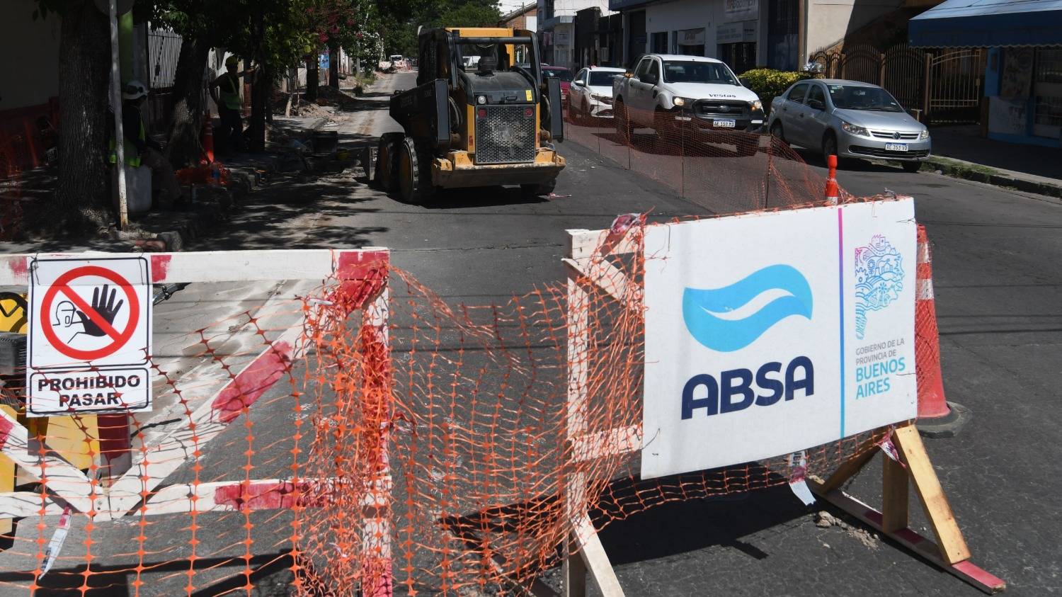 Otra vez sin agua o baja presión en numerosos barrios por trabajos en el acueducto Brandsen
