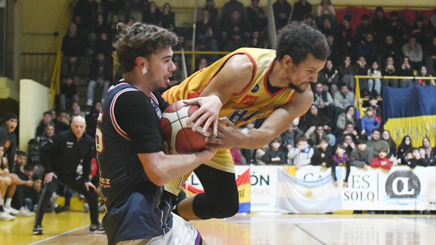 El puntero Estrella visita a Pueyrredón y los escoltas Napostá y Bahiense reeditan la final del primer tramo