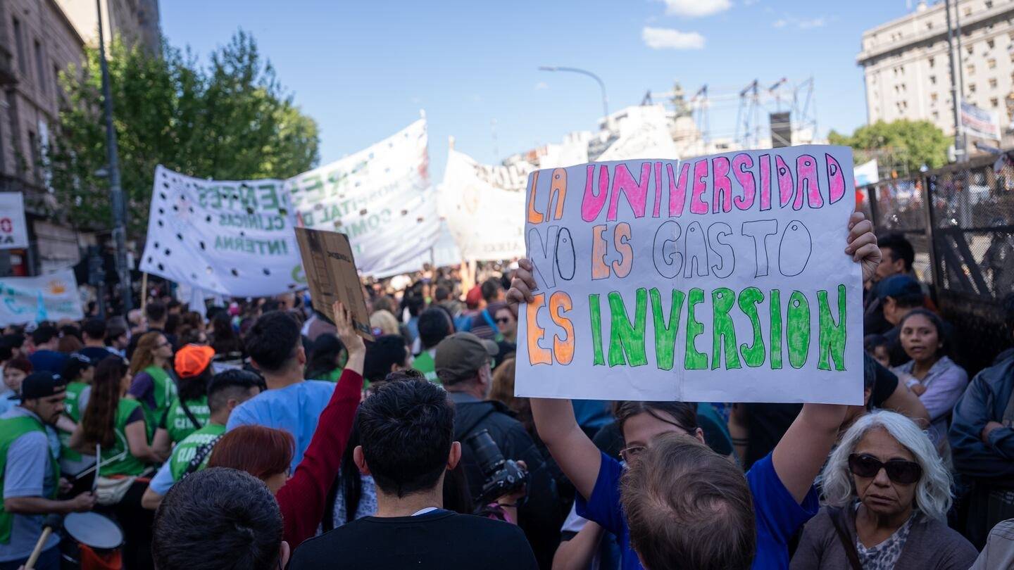 Financiamiento universitario: el Gobierno deberá pagar una multa diaria de $100.000 por incumplir la cautelar