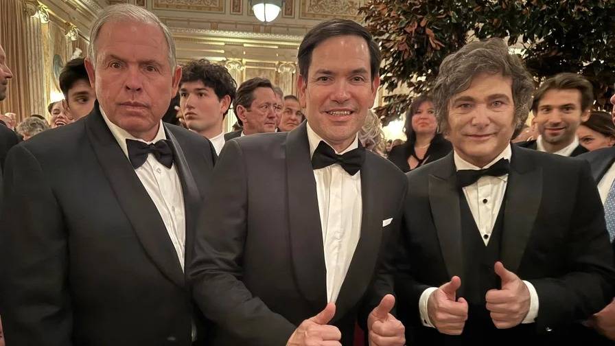 Milei conversó con Marco Rubio y “reafirmaron la solidez” del vínculo entre Argentina y EE.UU.