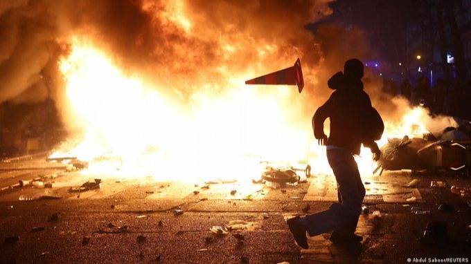 No es el mayo francés: 17 de octubre de violenta protesta social