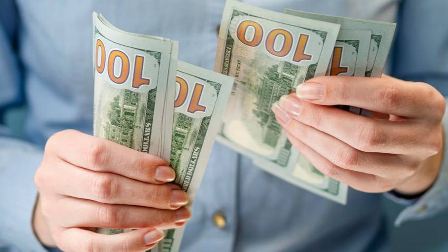La demanda de dólares sigue alta: desde el fin del cepo ya se compraron US$ 57.400 millones