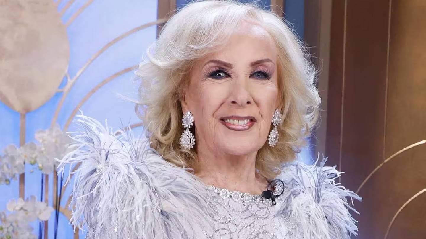 Mirtha Legrand reapareció en redes tras su internación y mostró cómo pasó el Día de la Madre