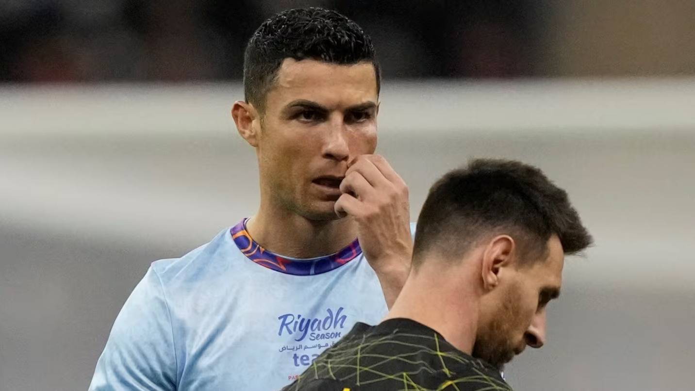 Cristiano Ronaldo amplía su ventaja sobre Messi en la votación por el mejor Balón de Oro de la historia