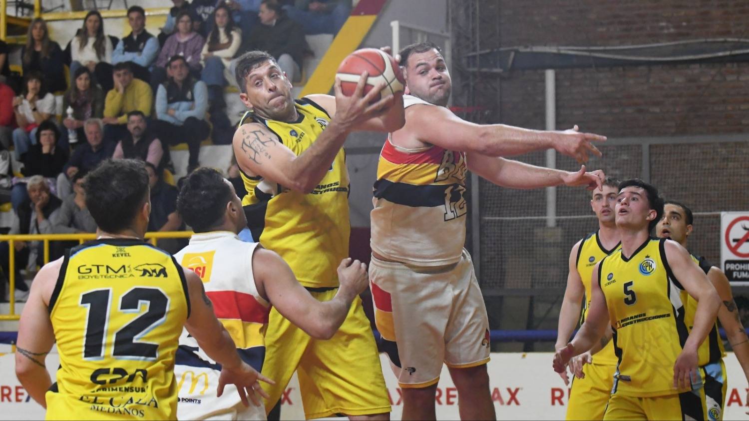 LBB Bronce: Caza y Pesca sigue sumando para el ascenso y Sportivo B estiró la definición ante Pellegrini