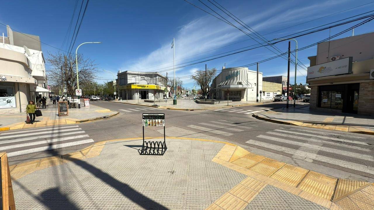 Cinco Esquinas: "Los que estuvieron antes hicieron una obra que no sirve para nada"