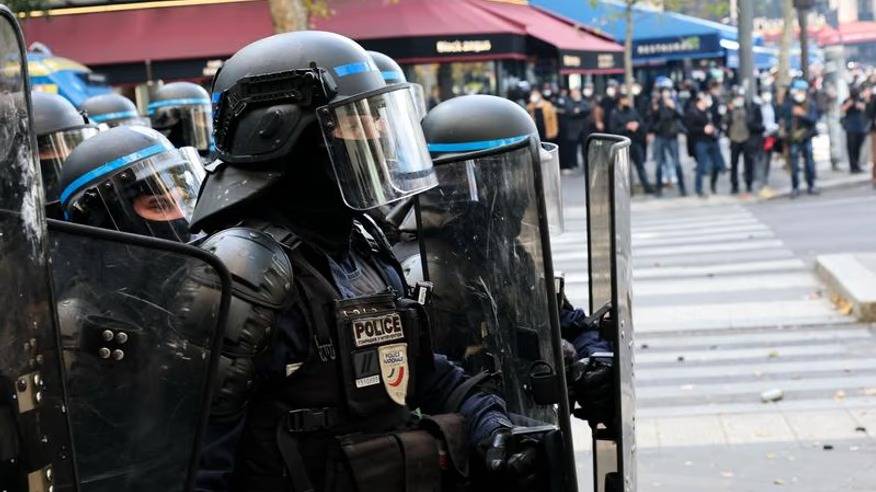 Tensión extrema en Francia: nueva jornada de masivas protestas paraliza al país