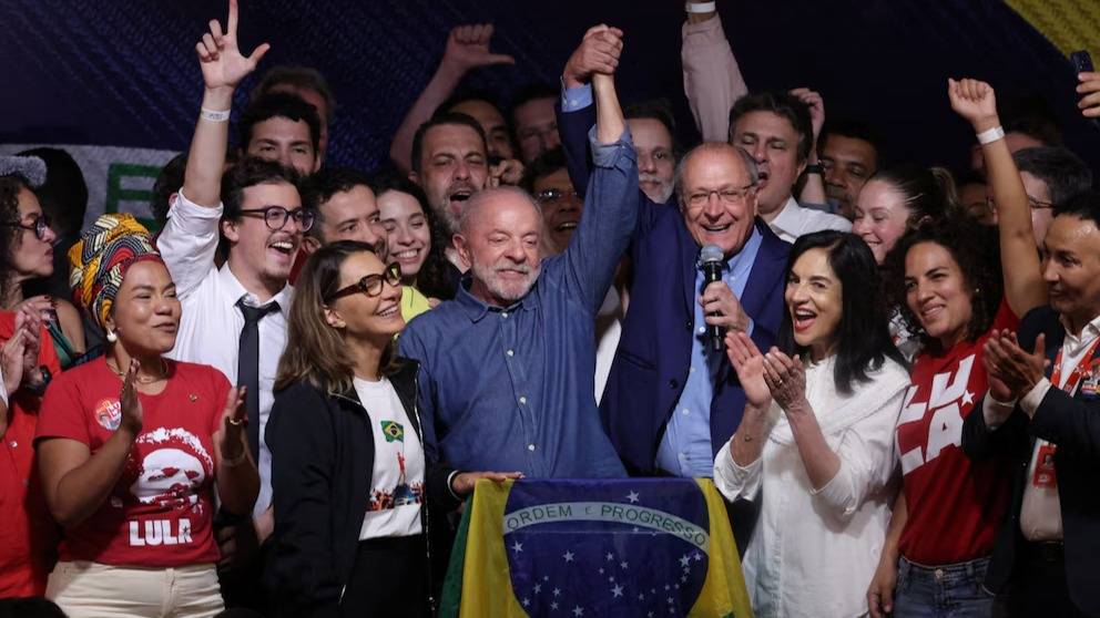 Histórico balotaje en Brasil: Lula logró la reelección al superar a Bolsonaro y se aseguró un cuarto mandato
