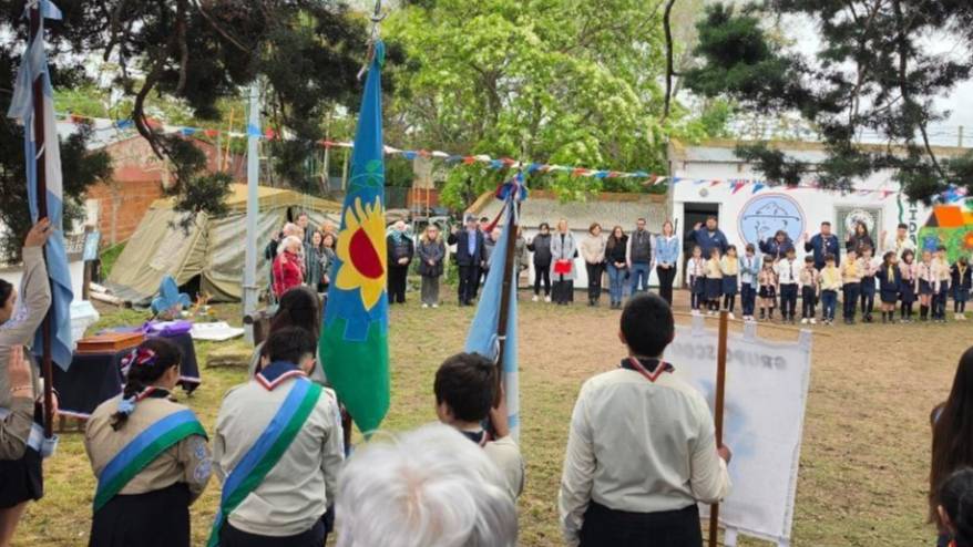 El Grupo Scout Coronel Rosales celebró sus 40 años con un reconocimiento del Concejo