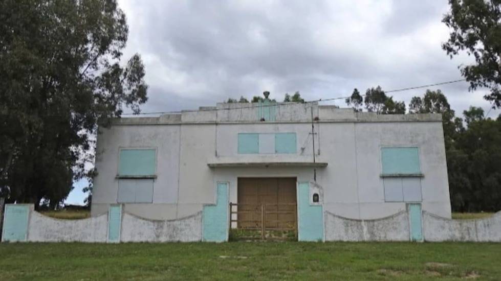 Allanan una vivienda en Carhué y detienen a un hombre por el robo a un club en Erize