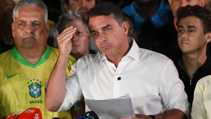 Desde EE.UU, Bolsonaro agradeció a Trump y Milei, y se autoproclamó “verdadero presidente electo” de Brasil