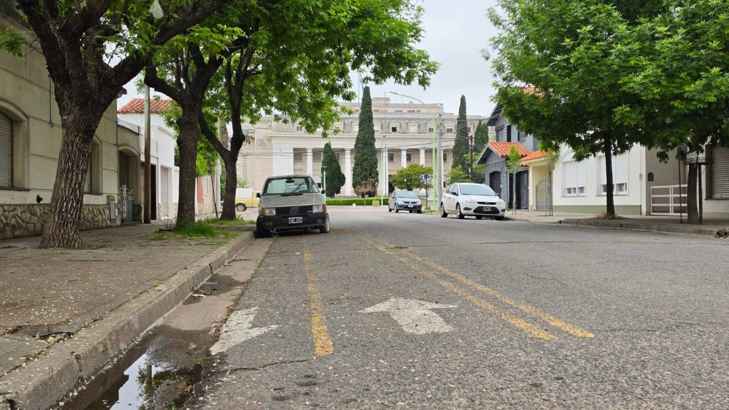 Comenzó la eliminación de ciclovías en Universitario, luego seguirán por Casanova e Yrigoyen