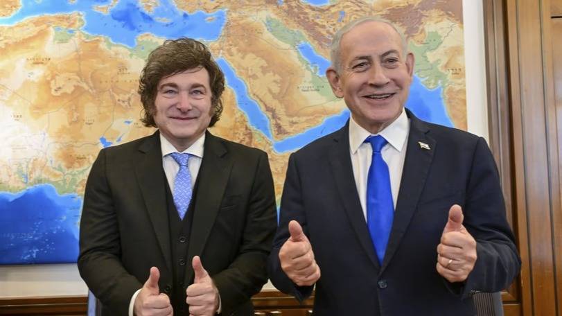 Milei felicita a Netanyahu por su “gran elección”, aunque todavía no tiene mayoría para formar gobierno