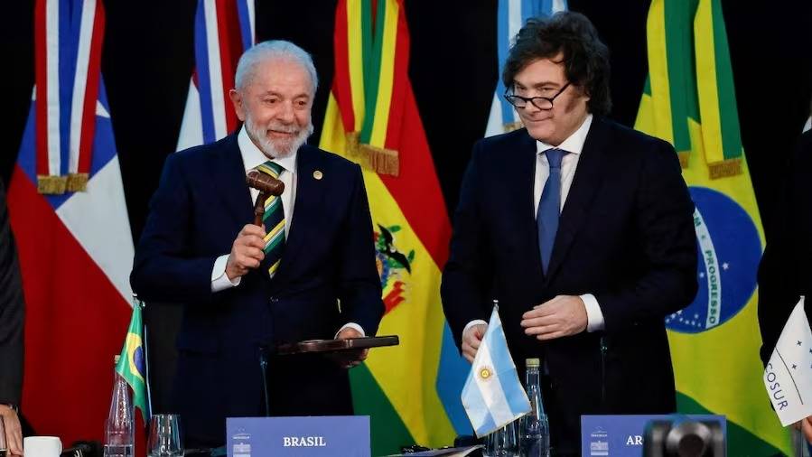 Brasil quiere que el gobierno argentino dé explicaciones por la fuga de Bolsonaro