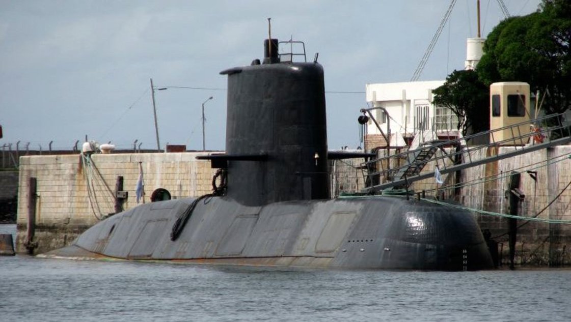 Detectaron 7 llamadas satelitales que podrían ser del submarino "San Juan"