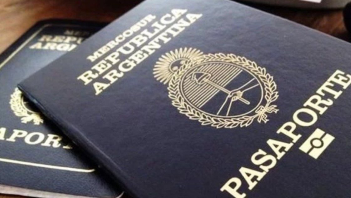 Viajes al exterior: el precio para tramitar el pasaporte aumentó 150% Viajes al exterior: el precio para tramitar el pasaporte aumentó 150%