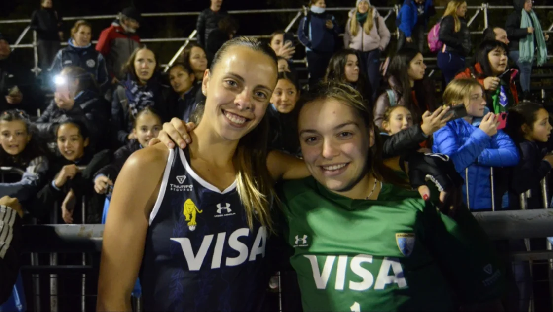 Pallottini y Larsen viajan con Las Leoncitas a Chile para jugar el Mundial