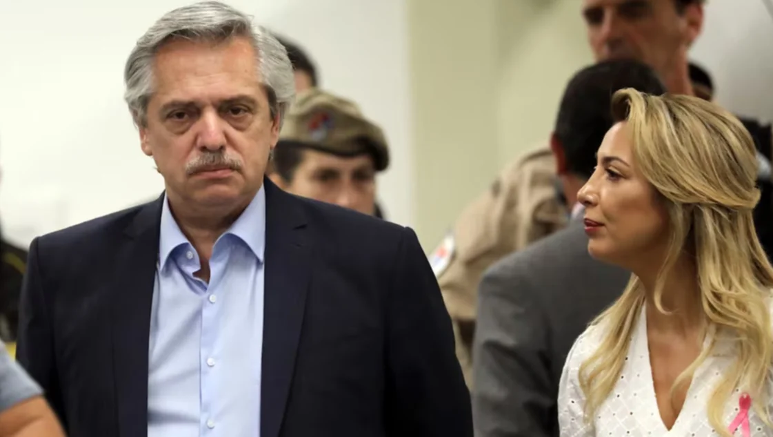 Pidieron la indagatoria de Alberto Fernández por violencia de género contra Fabiola Yañez Pidieron la indagatoria de Alberto Fernández por violencia de género contra Fabiola Yañez