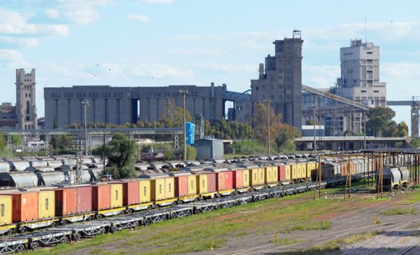 Intermodal y Marina Mercante: una ley que nació entre Corrientes y Bahía Blanca